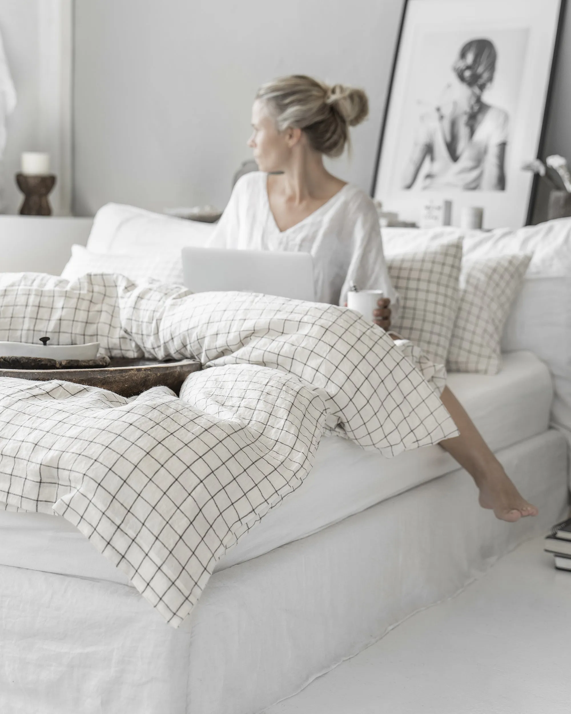 Charcoal grid linen duvet cover