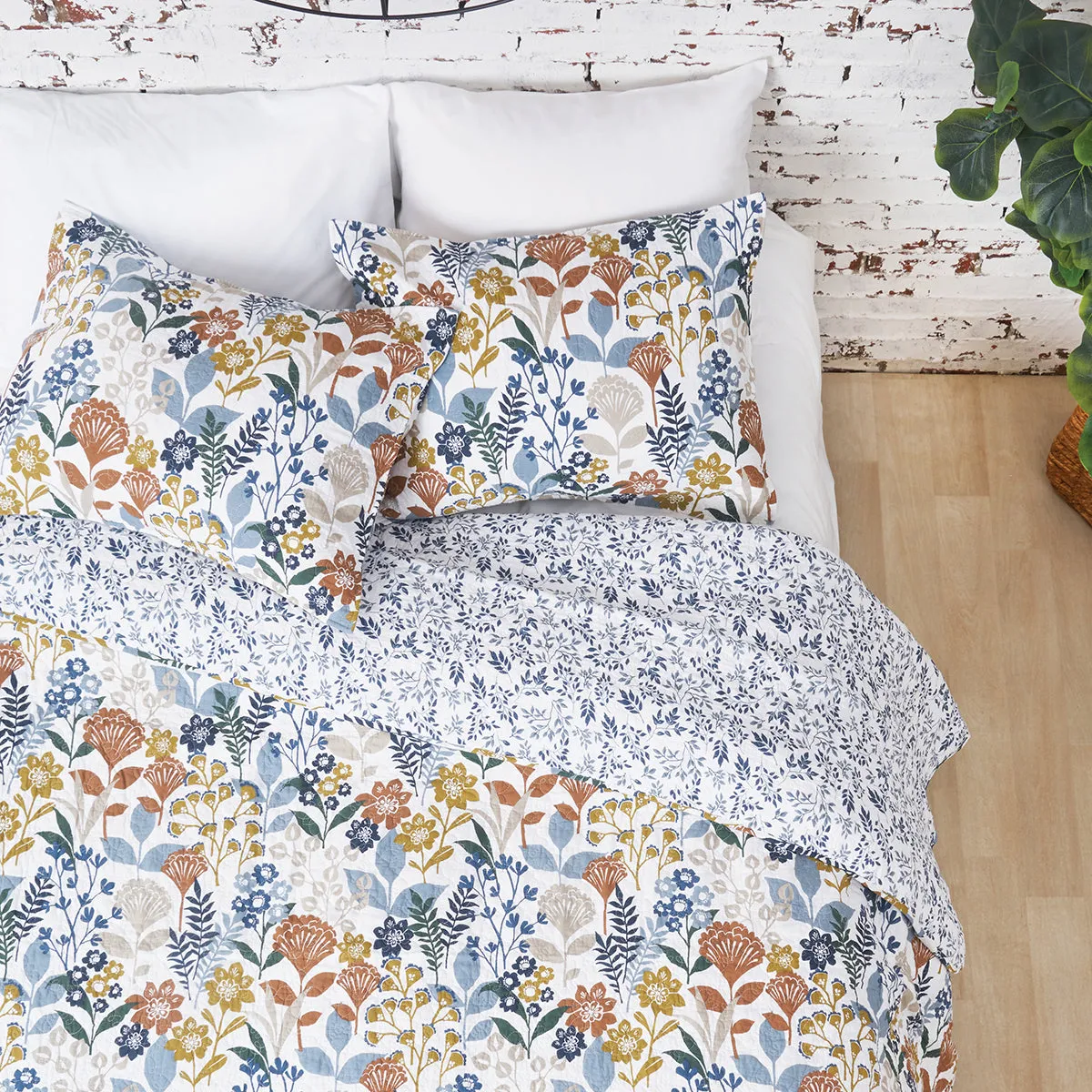 Delilah Quilt Set