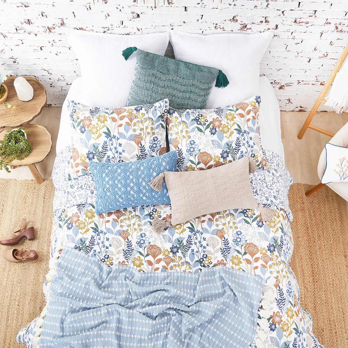 Delilah Quilt Set