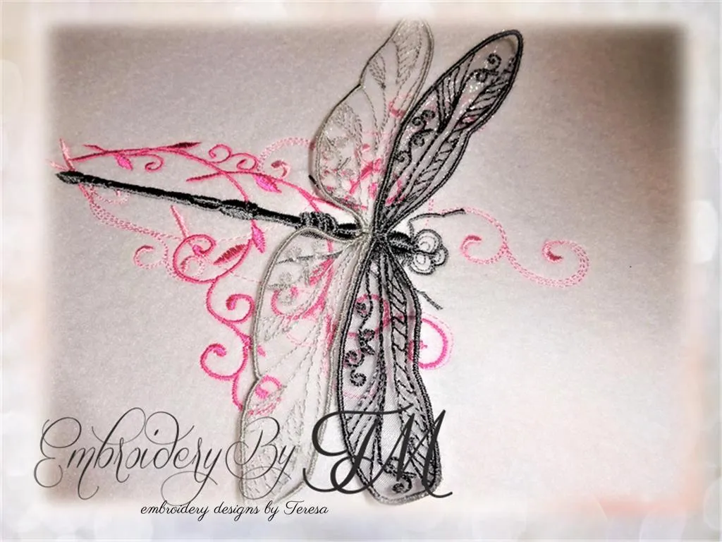 Dragonfly embroidery with 3D wings / two sizes /