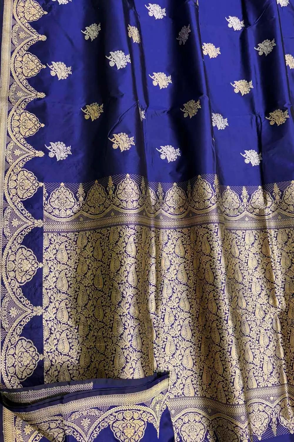 Elegant Blue Banarasi Silk Saree: Handloom Katan Silk