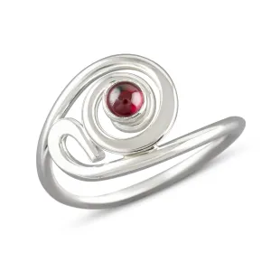 Elegant Garnet Swirl Ring