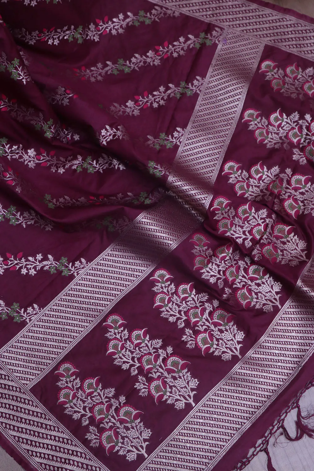 Maroon Banarasi Silk Dupatta - Elegant Ethnic Accessory