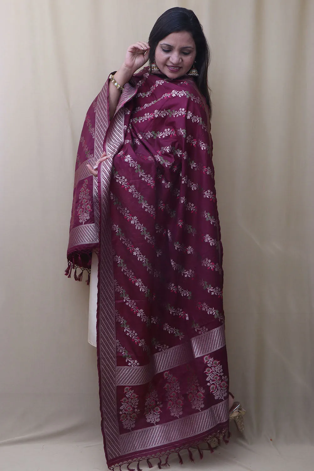 Maroon Banarasi Silk Dupatta - Elegant Ethnic Accessory