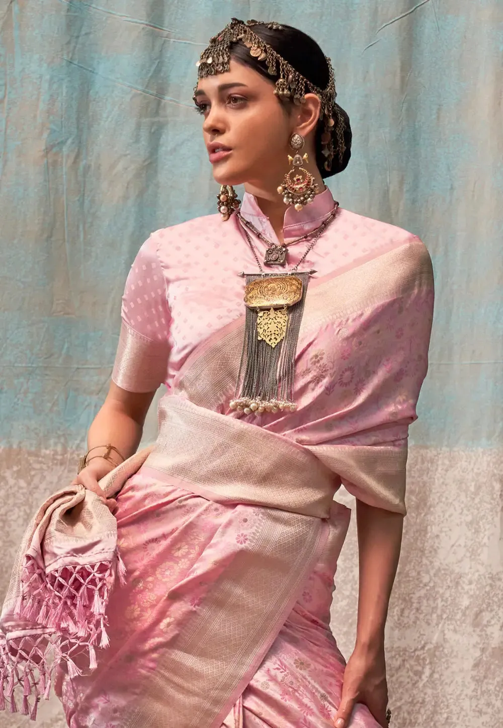 Pleasing Pink Pure Satin Silk Handloom Weaved Saree