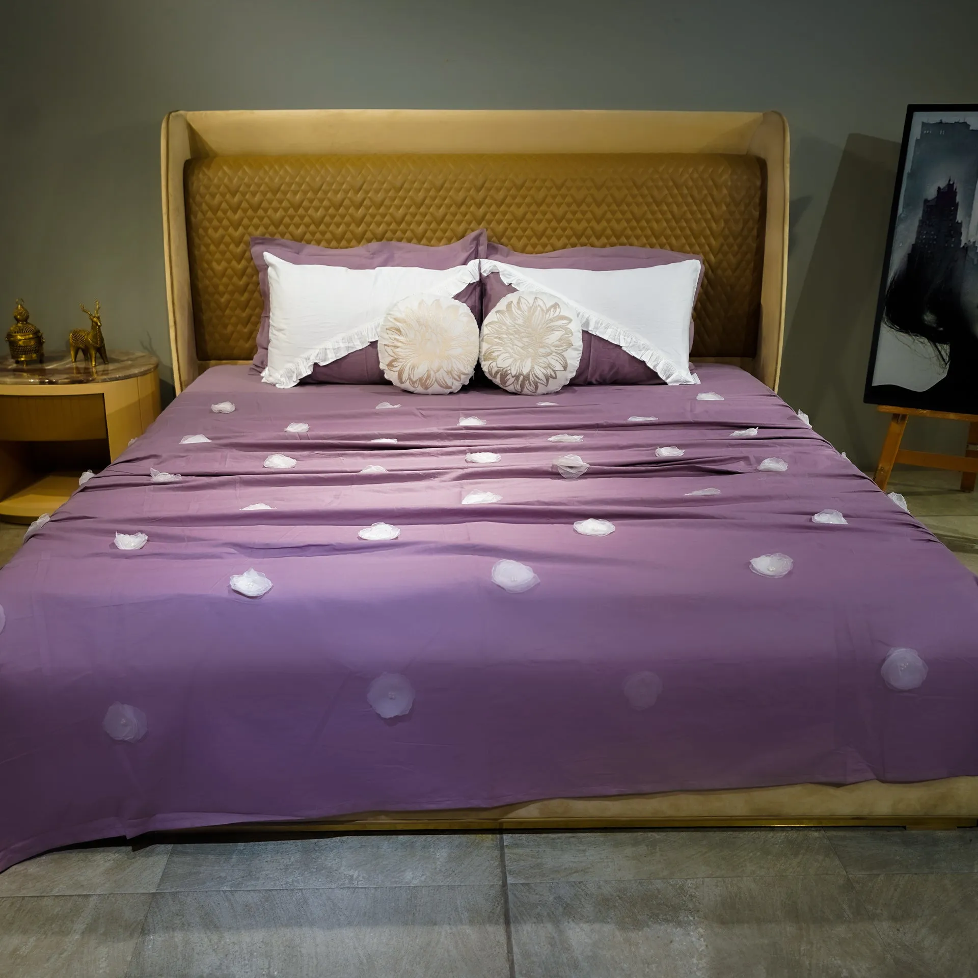 Whispering Lily Cushion cover