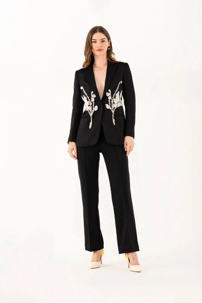 Women's Thread Embroidery Suits Are Special Events Party & Every Occasions The Decent & Unique Design Embroidery Suit